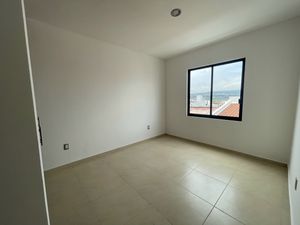 Casa en Venta en Querétaro en El Mirador en Calle Abierta