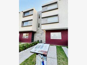 Casas en venta con área de lavado en El Dorado, Santiago Teyahualco, Méx.,  México