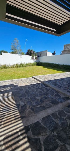 TERRENO EN VENTA EN ZAKIA, QUERETARO