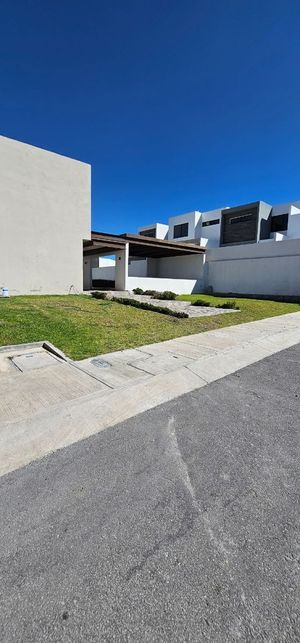 TERRENO EN VENTA EN ZAKIA, QUERETARO