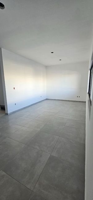 CASA EN VENTA EN ZIBATA, QUERÉTARO