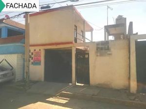 Casa en venta en Zapotlan 60, Venta de Carpio, Ecatepec de Morelos, México.