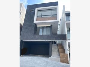 Casa en Venta en Lomas del Vergel Monterrey