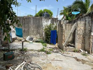 Terreno en Venta a Metros de la Carretera Federal en Playa del Carmen