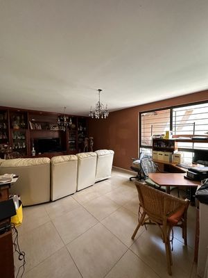 CASA EN VENTA EN CALLE CERRADA EN COYOACAN