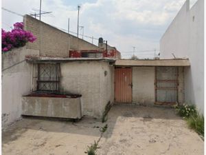 Casa en venta en LAURELES 666, Villa de las Flores, Coacalco de  Berriozábal, México.