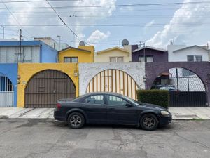 Casa en Venta en Ciudad Satélite Puebla