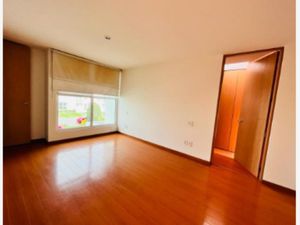 Casa en Venta en Residencial Bosques de Ciruelos Metepec