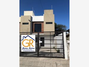 Casas en venta en Lauro Aguirre, Tampico, Tamps., México, 89140
