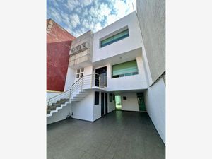 Casa en Venta en Jardines Bellavista Tlalnepantla de Baz