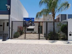 Casa en Venta en Cumbres del Lago Querétaro