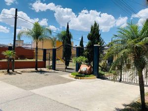 Casa en Venta en Parques de Santa Cruz del Valle San Pedro Tlaquepaque