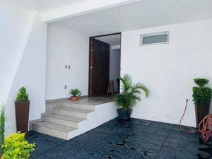 Casa en Venta en La Venta del Astillero Zapopan