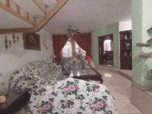 Casa en Venta en Jardines del Rosario Guadalajara