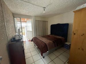 Casa en Venta en Colinas de las Aguilas Zapopan