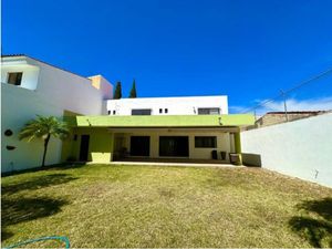 Casa en Venta en Bugambilias Zapopan