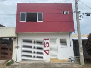 SE VENDE CASA EN FRACCIONAMIENTO CAMPANARIO