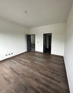 CASA EN VENTA EN AMORADA SANTIAGO NUEVO LEON