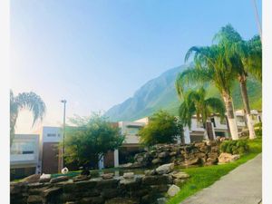 Casa en Venta en Lomas del Vergel Monterrey