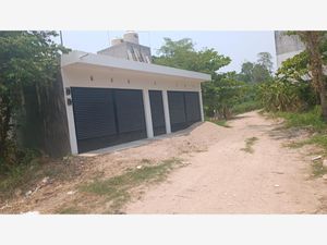 Casa en Renta en Ecológica Lic. Carlos A. Madrazo Becerra Comalcalco
