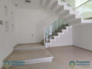 Casa en Venta en Las Lomas Residencial Alvarado