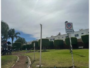 Casa en Venta en Jardines de Santa Margarita Zapopan