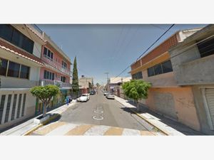 Casa en Venta en Las Aguilas Nezahualcóyotl