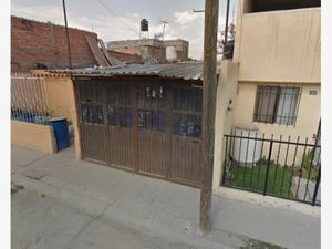 Casa en Venta en Primavera San Luis Potosí