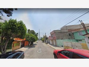 Casa en Venta en Villa de las Flores 1a Sección (Unidad Coacalco) Coacalco de Berriozábal