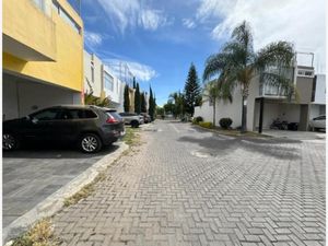 Casa en Venta en Jardines de Santa Margarita Zapopan