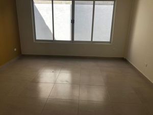 Casa en Venta en Arboledas de Loma Bella Puebla