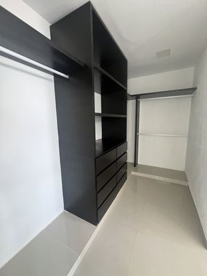 RENTA DE HERMOSA CASA RESIDENCIAL LANTANA ZONA HUAYACÁN $30,000 MES SIN MUEBLES