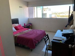 VENTA DE HERMOSA CASA- FRACC. PUNTA ESMERALDA QUERETARO CORREGIDORA 2.95 MDP