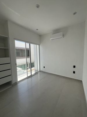 RENTA DE INCREIBLE CASA AQUA RESIDENCIAL SIN MUEBLES $29,500 AL MES A ESTRENAR