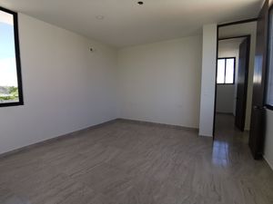 CASA EN VENTA DE 4 RECAMARAS  EN PRIVADA TAMORA, CONKAL