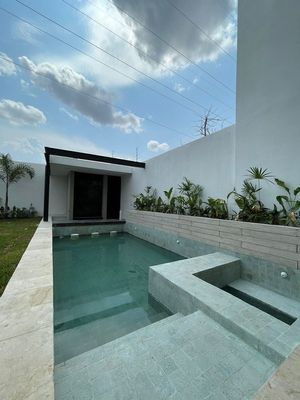 CASA EN VENTA MODELO ARENNA EN TEMOZON NORTE, MERIDA