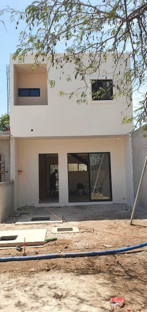 TOWNHOUSE  EN VENTA "FLAT CHUBURNA" MERIDA.