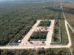 LOTES EN VENTA EN LIVANA RESIDENCIAL, YAXKUKUL MERIDA.