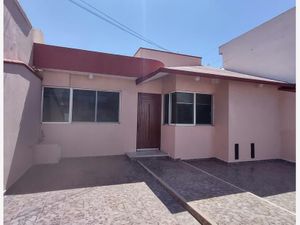 Casas en venta en C. Tlacotalpan, La Tampiquera, 94290 Boca del Río, Ver.,  México