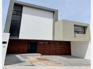 Casa en Venta en Milenio 3a. Sección Querétaro