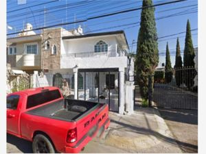 Casa en venta en Av. Torremolinos 2884, Colinas del Rey, Zapopan, Jalisco,  45130.