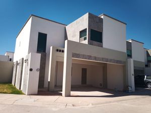 Casa en Renta en Los Viñedos Torreón