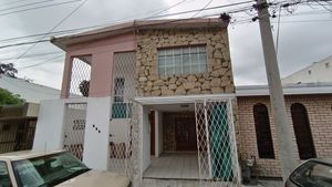 Casa en Renta Jardín de las Puentes