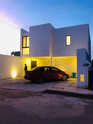 SE VENDE CASA EN EL ORIENTE DE MÉRIDA YUCATÁN