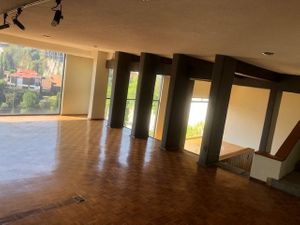 HERMOSA RESIDENCIA EN VENTA EN LOMAS DE TECAMACHALCO