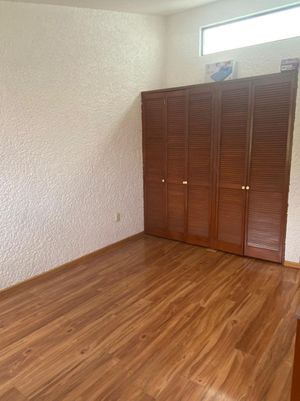 IMPECABLE VENDO CASA EN RESIDENCIAL CHILUCA