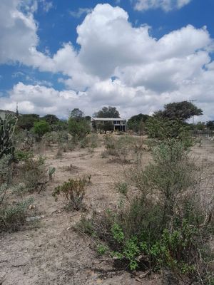 RENTO TERRENO COMERCIAL EN LAS TINAJAS  SAN JOSE  ITURBIDE GUANAJUATO