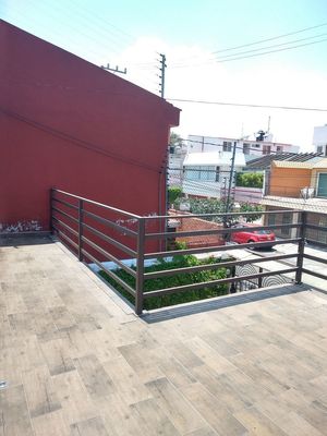 Casa en venta en VIVEROS DEL PALMAR, Viveros de La Loma, Tlalnepantla de  Baz, Estado De México, 54080. Academia Maddox, Plaza Satélite Centro  Comercial, Sam's Club Satélite