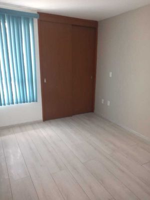 VENDO ILUMINADA CASA EN CONDOMINIO NUBES II, EL MIRADOR