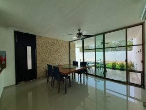 IMPECABLE Y EQUIPADA casa en venta en la zona premium de Mérida,
